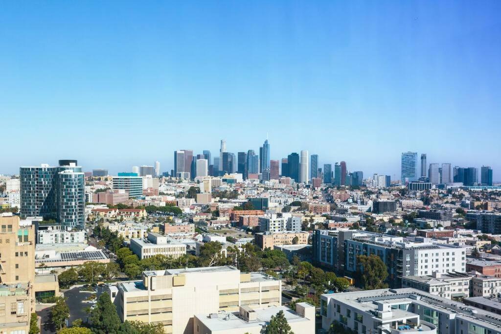 Апартаменти Lovely Upscale High Rise Private Parking & Pool Лос-Анджелес Екстер'єр фото