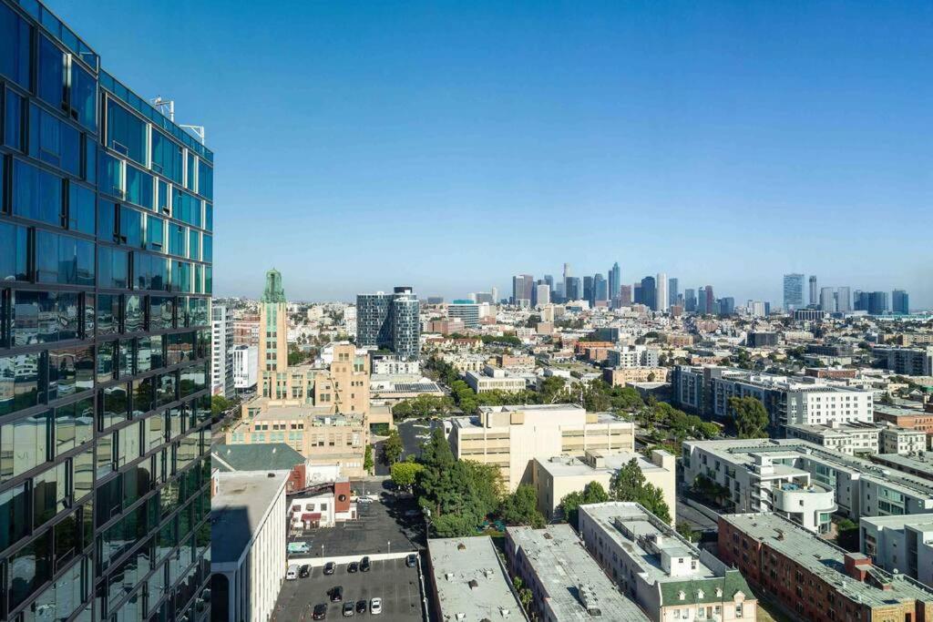 Апартаменти Lovely Upscale High Rise Private Parking & Pool Лос-Анджелес Екстер'єр фото